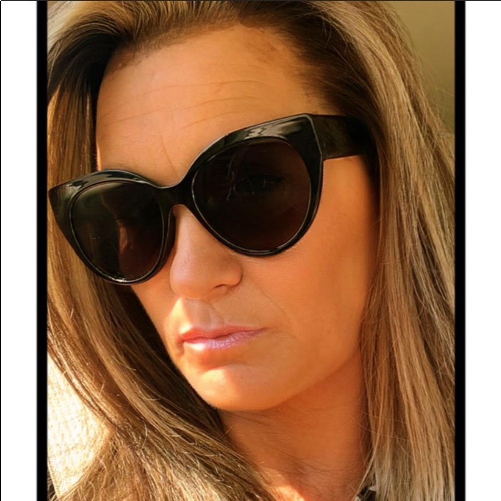 Meet your Posher, Suzi